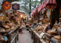 Feira de Antiguidades & Curiosidades