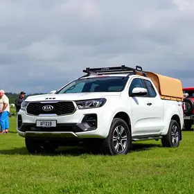 Kia Tasman